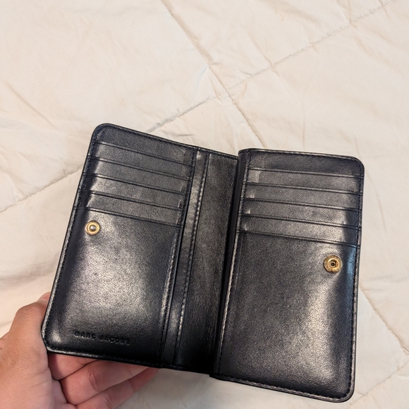Marc Jacobs Black Leather Wallet - Picture 7 of 15